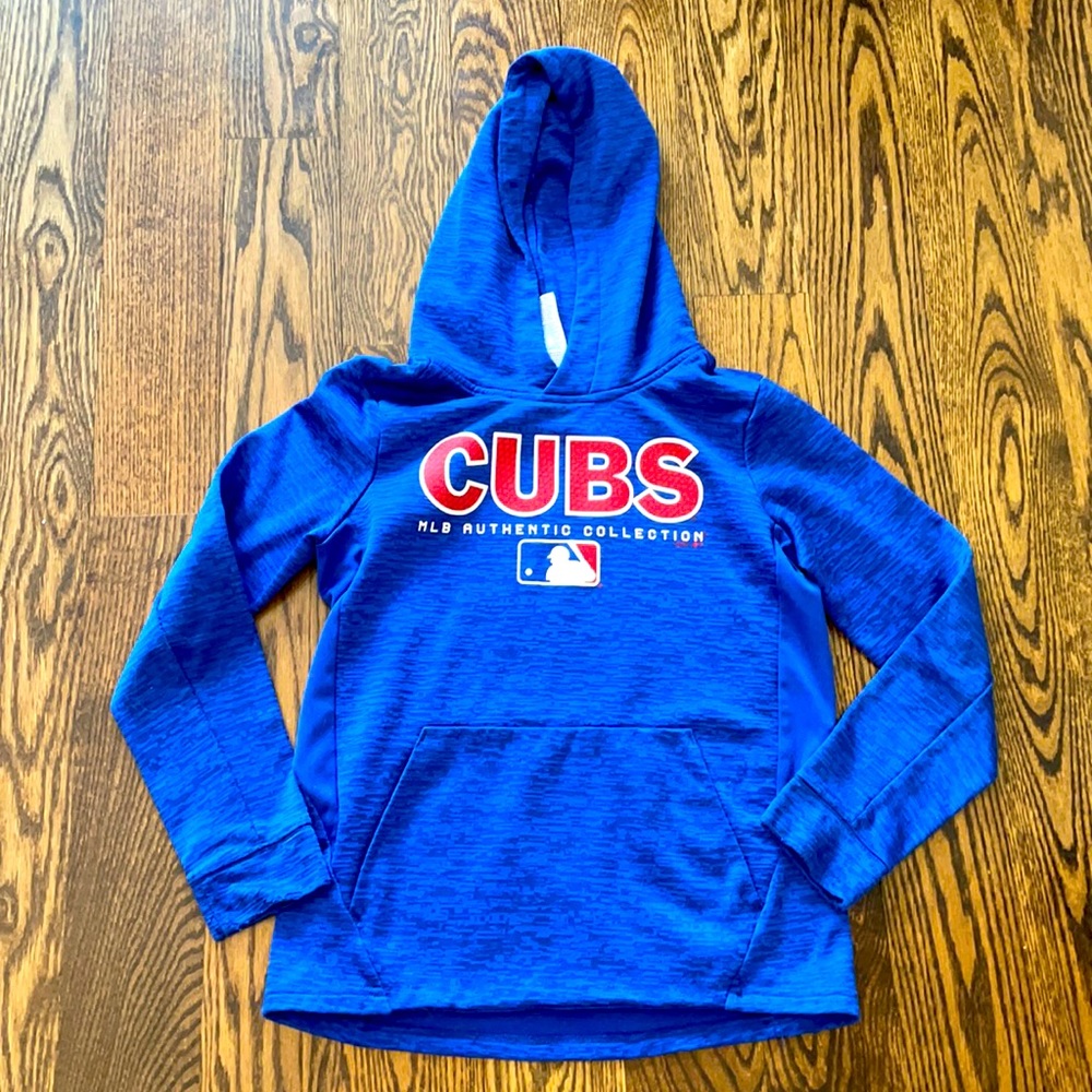 Back to school sale. Cubs mlb authentic sweatshirt. Size 10/12 medium.